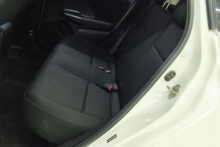 Used Honda Fit 2018 1.5L Manual Comfort Version
