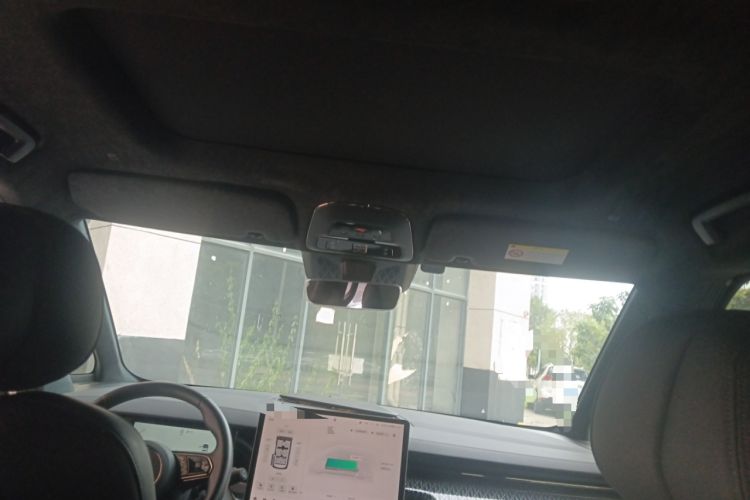 Used Zeekr 009 2022 WE Edition
