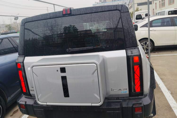 Used iCAR 03 2024 501km Two-Wheel Drive Long-Range Yuechao Edition Rear