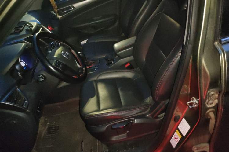 Used CHANGAN CS75 2016 1.8T Automatic Elite Model China V Standard
