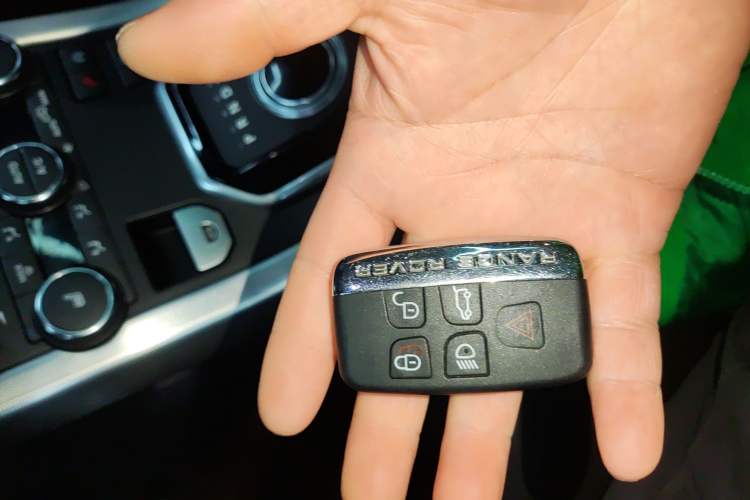 Used Land Rover Range Evoque 2014 2.0T 5-Door Ignite Edition Vehicle Key