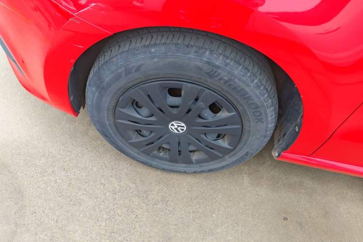 Used Volkswagen Polo 2018 1.5L Automatic Advanced Driving Model Left Front Wheel Hub