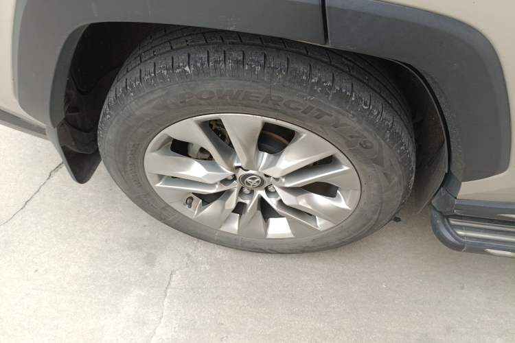 Used Toyota Wildlander 2020 2.0L CVT Two-Wheel Drive Luxury Edition Right Rear Wheel Hub