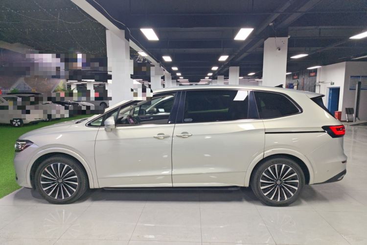 Used Volkswagen Viloran 2022 380TSI Prestige Edition