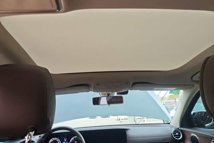 Used Mercedes-Benz E-Class 2016 E 200 L
