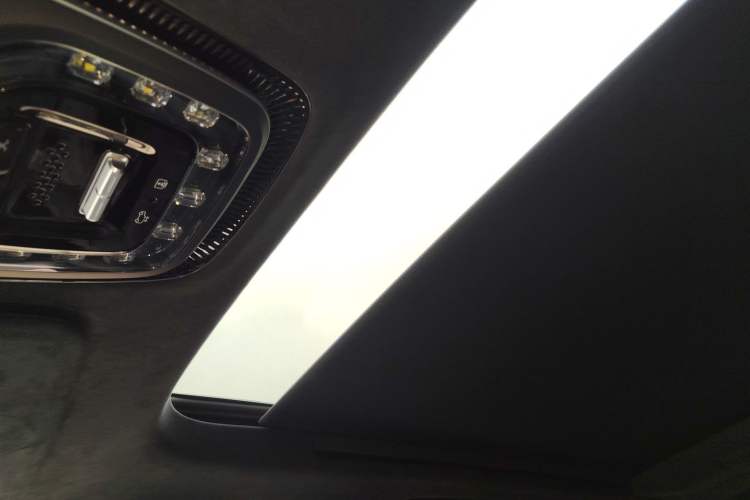 Used Zeekr 9X 2025 Ultra Edition Headliner