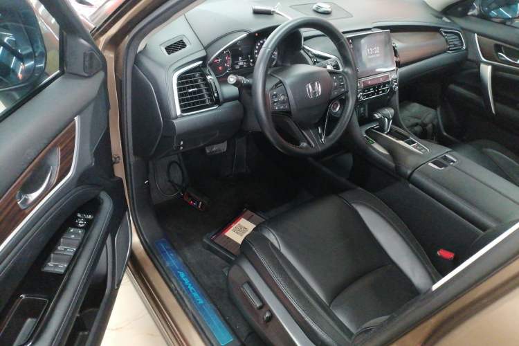 Used Honda Avancier 2017 240TURBO Two-Wheel Drive Luxury Edition Driver Seat