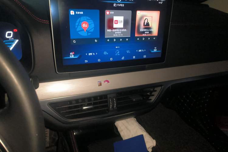 Used BYD Tang New Energy 2018 DM 2.0T All-Wheel Drive Smart Connect & Enjoyment Model 7 Seats China V Emission Standard