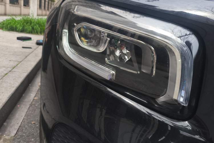 Used Mercedes-Benz GLB 2022 Second Facelift GLB 200 Fashion Edition Right Front Headlight