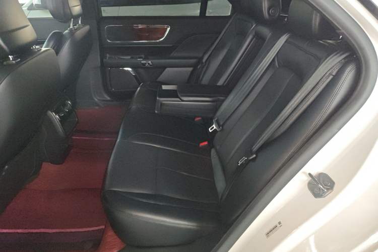 Used Lincoln Continental 2019 2.0T Two-Wheel Drive Luxury Edition China VI Standard