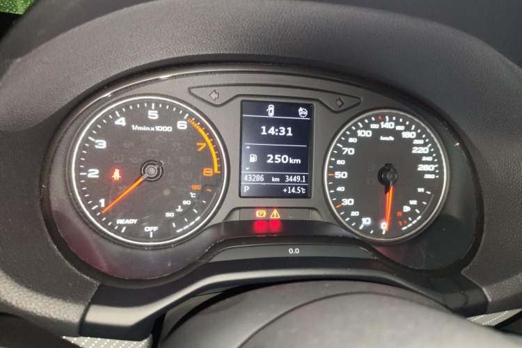 Used Audi Q2L 2022 35 TFSI Fashion Dynamic Model
