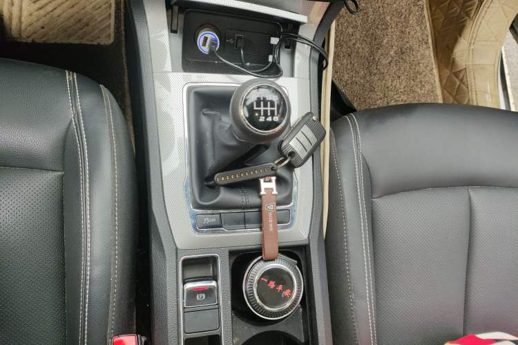 Used Roewe RX5 2020 20T Manual 4G Connect Super-Luxury Flagship Edition