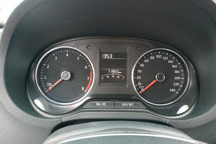 Used Volkswagen Polo 2016 1.6L Automatic Comfort Model Instrument Cluster