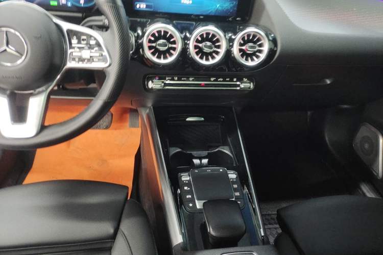 Used Mercedes-Benz EQA 2023-Year Restyled EQA 260 Gear Lever