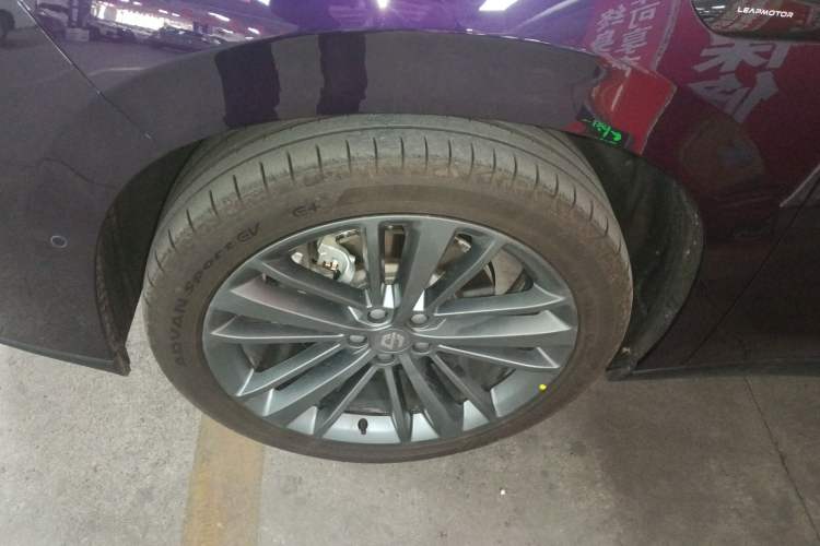 Used Leapmotor C16 2026 Extended-Range 280 LiDAR Zhizun Edition 6 Seats
