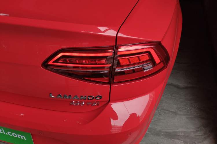 Used Volkswagen Lamando 2019 230TSI DSG Vision Edition China VI Standard