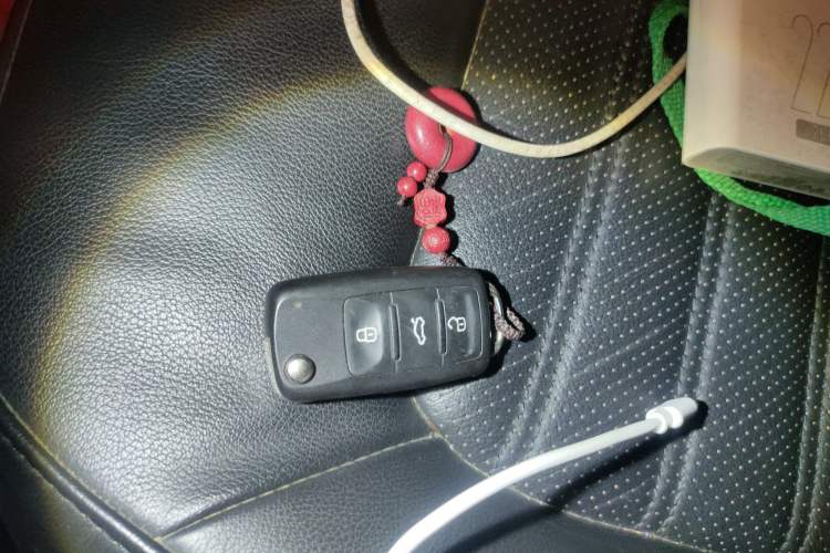 Used Volkswagen Passat 2015 1.8TSI DSG Prestige Edition Vehicle Key