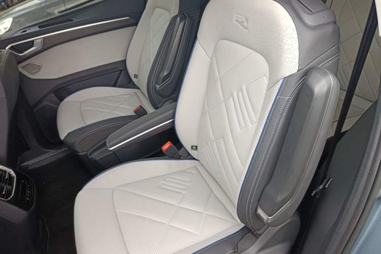 Used Volkswagen Talagon 2026 Model 450TSI Four-Wheel Drive Flagship 6-Seater
