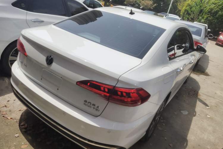 Used Volkswagen Bora 2023 300TSI DSG Prestige Edition Rear Right 45 Deg