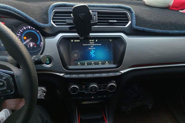 Used Haval H2 2018 Blue Label 1.5T Dual-Clutch Two-Wheel-Drive Elite Model