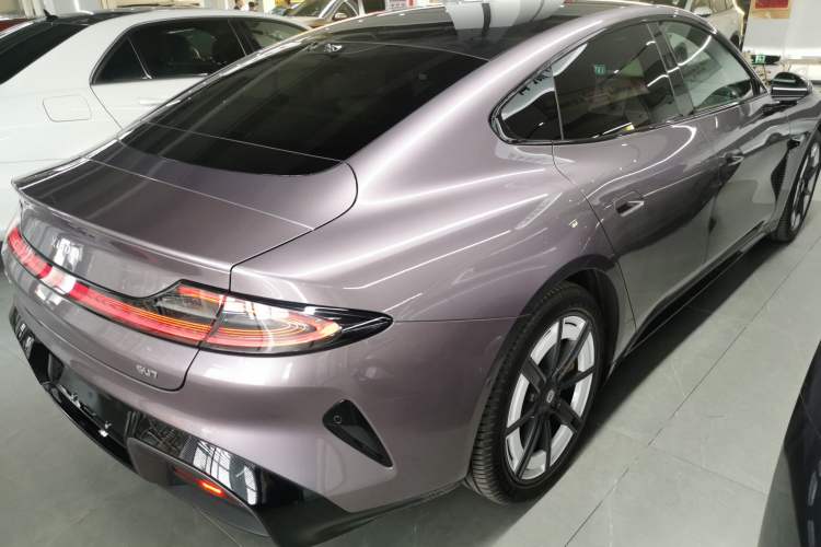 Used Xiaomi Auto SU7 2024 Rear-Drive Ultra-Long Range Advanced Pro-Level Intelligent Driving Version Rear Right 45 Deg
