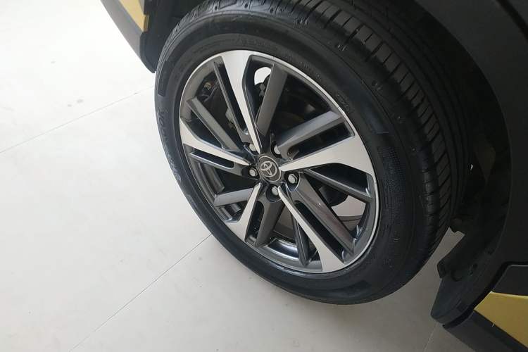 Used Toyota FRONTLANDER 2022 2.0L CVT Luxury PLUS Edition
