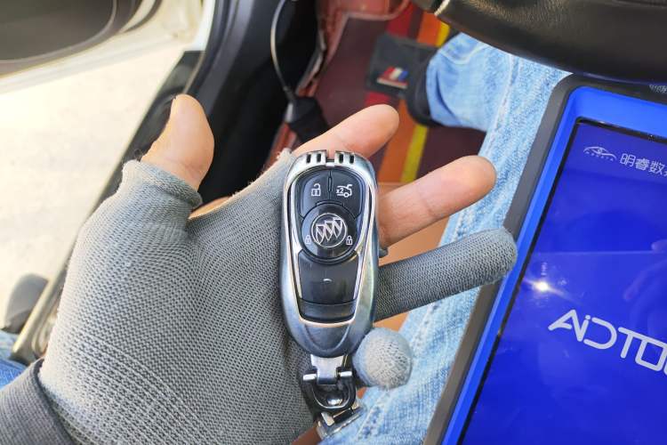 Used Buick Verano 2017 Sedan 20T Dual-Clutch Flagship Model
