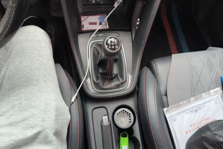 Used MG ZS 2020 180 DVVT Manual Lite Gear Lever