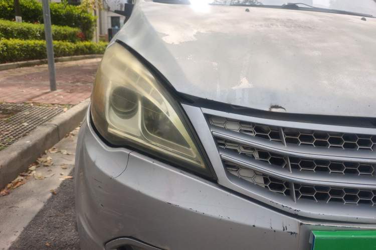 Used BAIC Weiwang M20 2014 1.5L Standard Version BJ415B Right Front Headlight