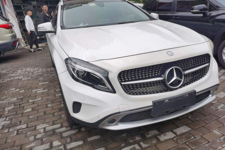Used Mercedes-Benz GLA 2016 GLA 200 Fashion Model
