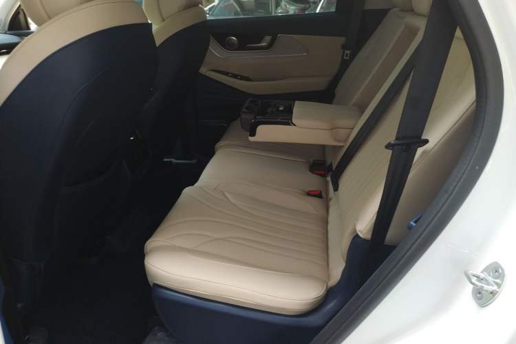 Used Chery Fengyun T9 2024 120 Long-Range Flagship Version 7 Seats Ternary Lithium
