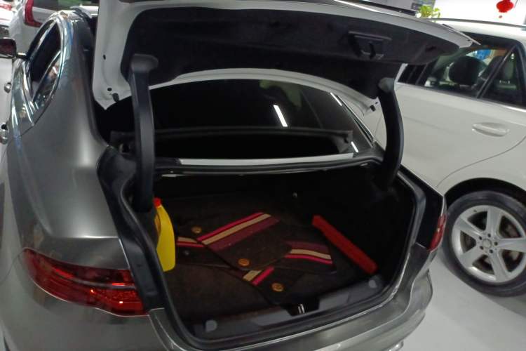 Used Jaguar XEL 2020 2.0T 200 PS R-DYNAMIC S Advanced Sport Edition