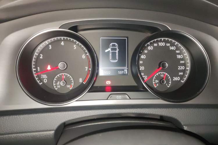 Used Volkswagen Golf 2015 1.2TSI Automatic Comfort Model