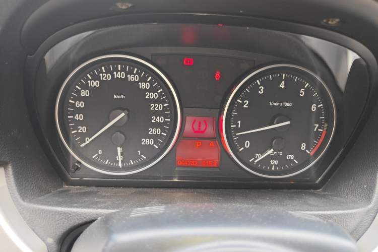 Used BMW 3 Series 2011 325i Convertible Coupe
