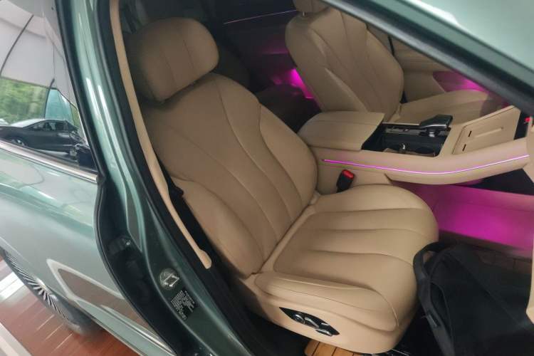 Used Hima AITO M7 2022 1.5T Rear-Drive Comfort Edition Right Front Seat