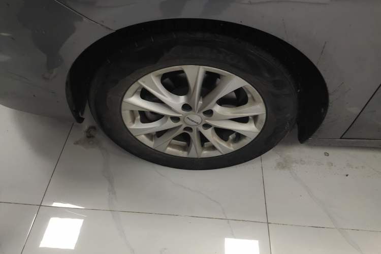 Used Roewe i5 2023 1.5L CVT Luxury Edition