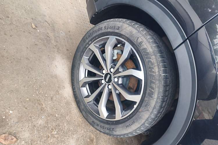 Used Wey VV6 2020 2.0T Two-Wheel Drive Smart Enjoyment+
