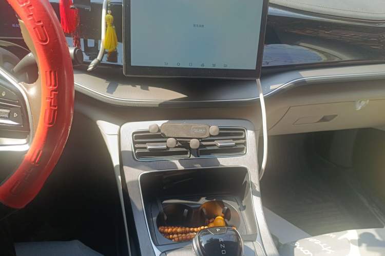 Used BYD Qin PLUS 2024 Honor Edition EV 510KM Leading Model Audio And AC Panel