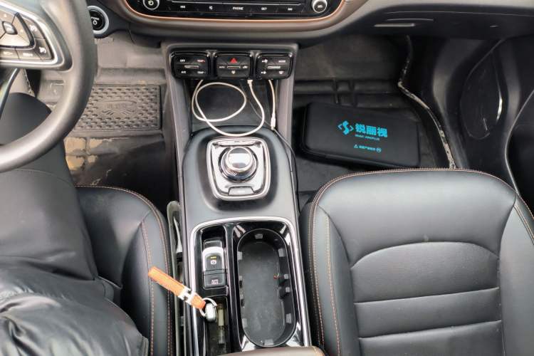 Used AION Trumpchi GE3 2018 530 Internet Enjoyment Version Gear Lever