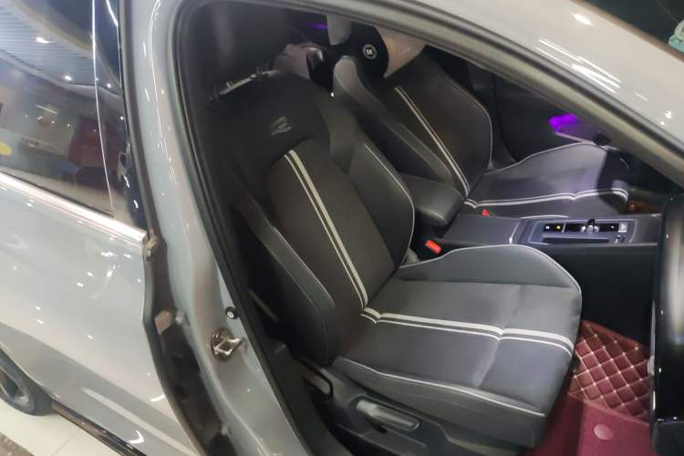 Used Volkswagen Golf 2021 280TSI DSG R-Line
