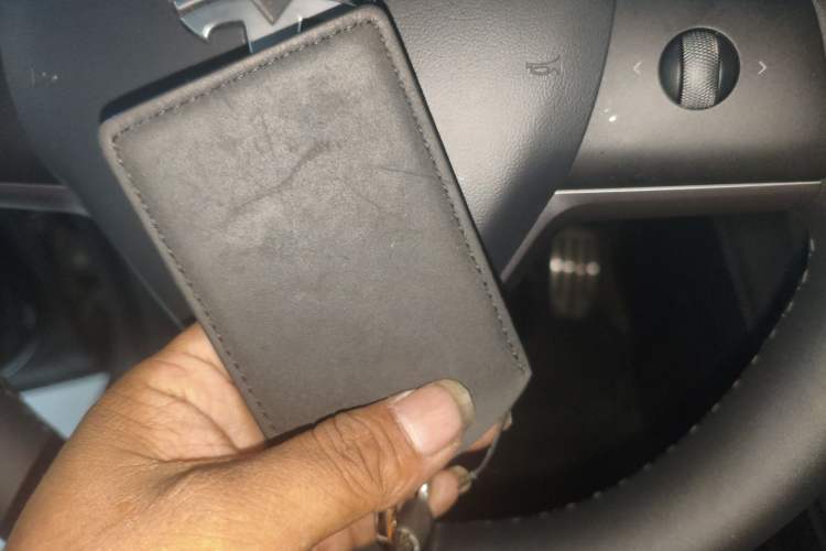 Used Tesla Model 3 2021 Standard Range Rear-Wheel Drive Upgraded Version 3D6 Vehicle Key