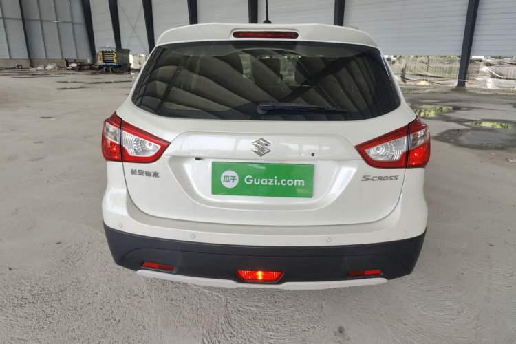 Used Suzuki S-Cross 2015 1.6L CVT Two-Wheel Drive Elite Version Rear