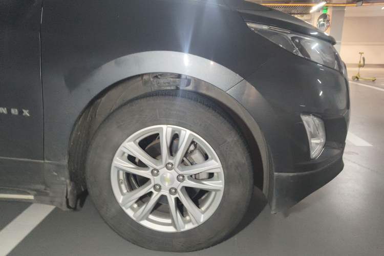 Used Chevrolet Equinox 2018 535T Automatic YuJie Edition Right Front Wheel Hub