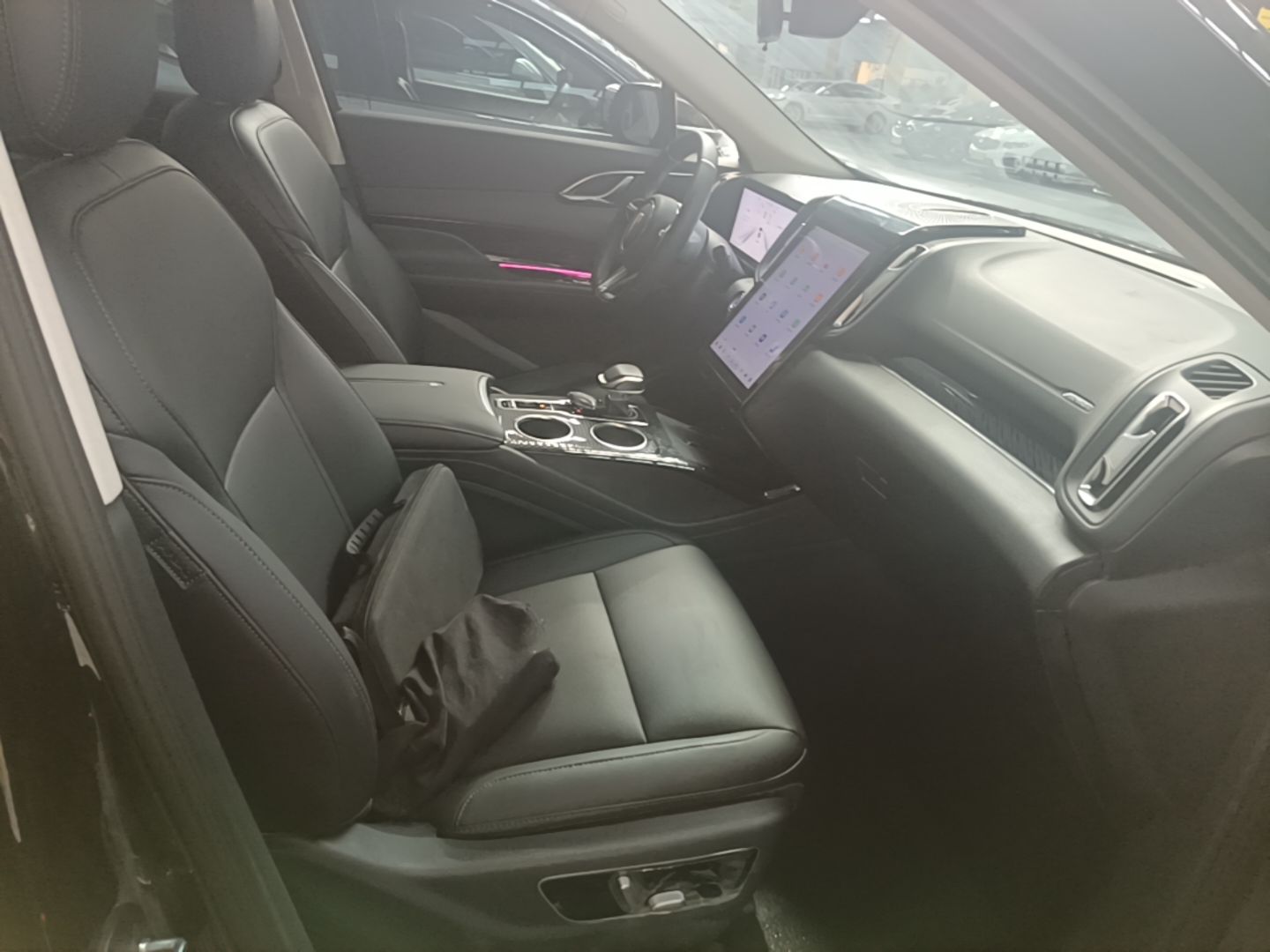 Hongqi HS3 PHEV 2025 Model 125km Jingwei 2 Millionth Anniversary Edition — снимка 19