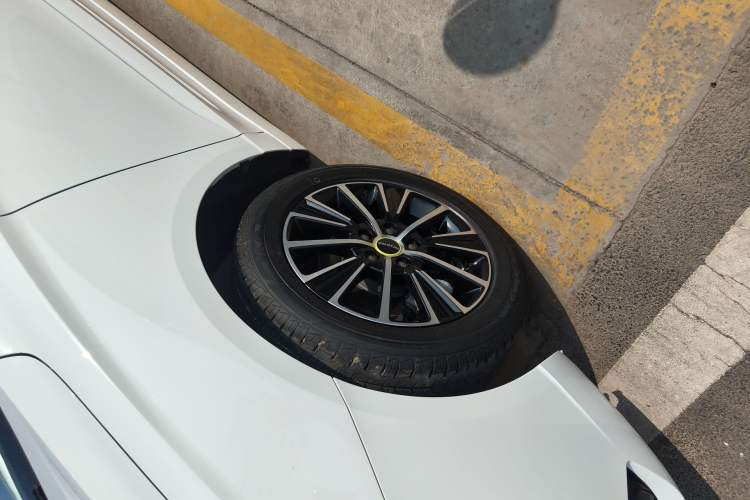 Used Roewe i5 2021 1.5L Manual Platinum Edition
