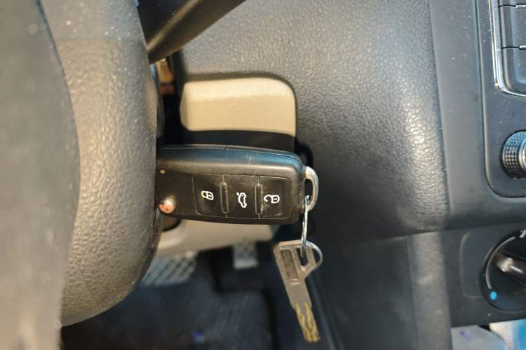 Used Volkswagen Polo 2013 1.6L Automatic Comfort Edition