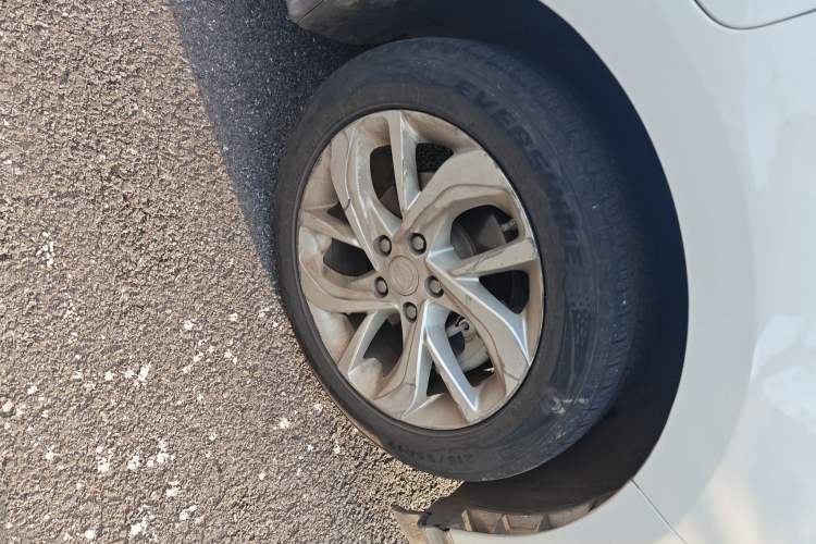 Used Buick Velite 6 2022 Connected & Shared PLUS