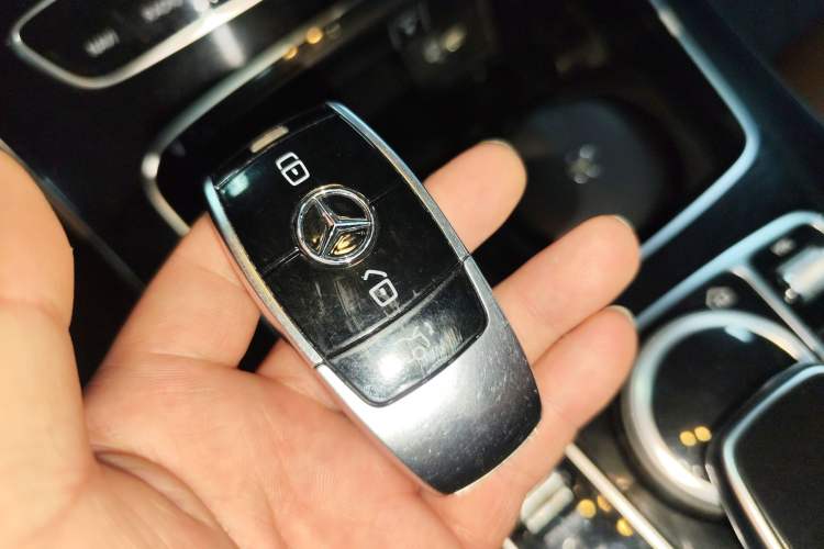 Used Mercedes-Benz E-Class 2017 E 300 L Sport Luxury Edition