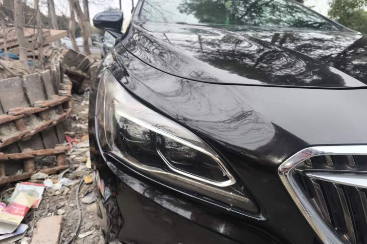 Used Buick LaCrosse 2018 28T Elite Edition