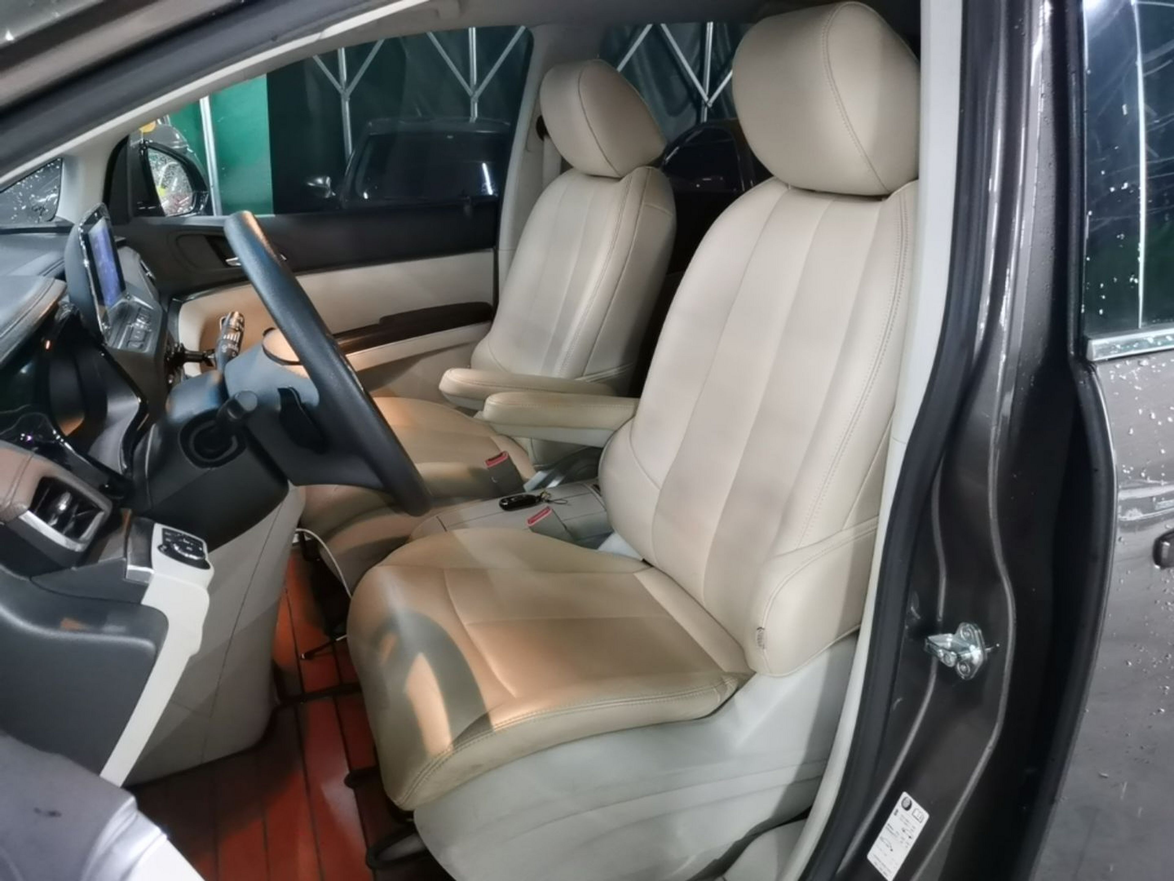 Avant de la voiture